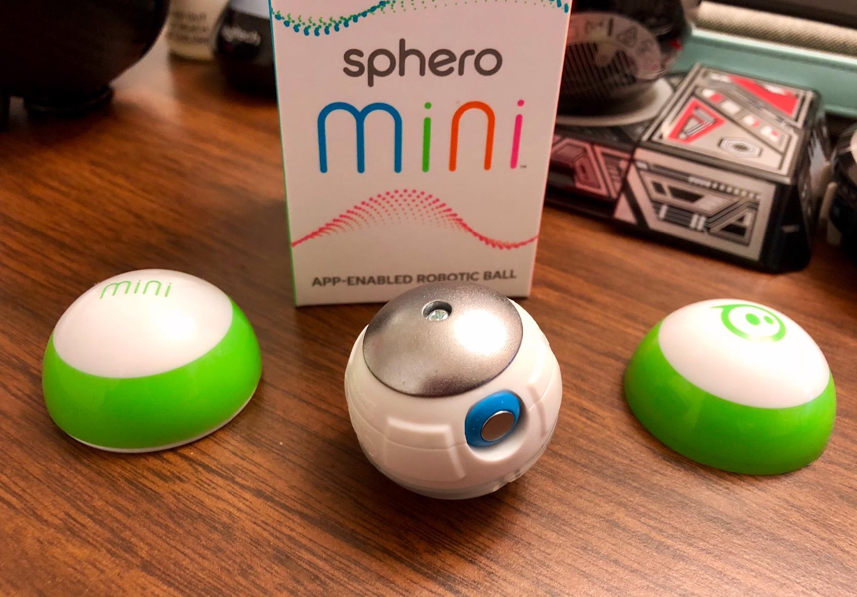Sphero Mini Green Coding Robot Ball | Educational Coding and Gaming, For Kids and Teens Ages 8+, Tabletop-friendly, Interactive and Fun Learning Experience customer photo 1