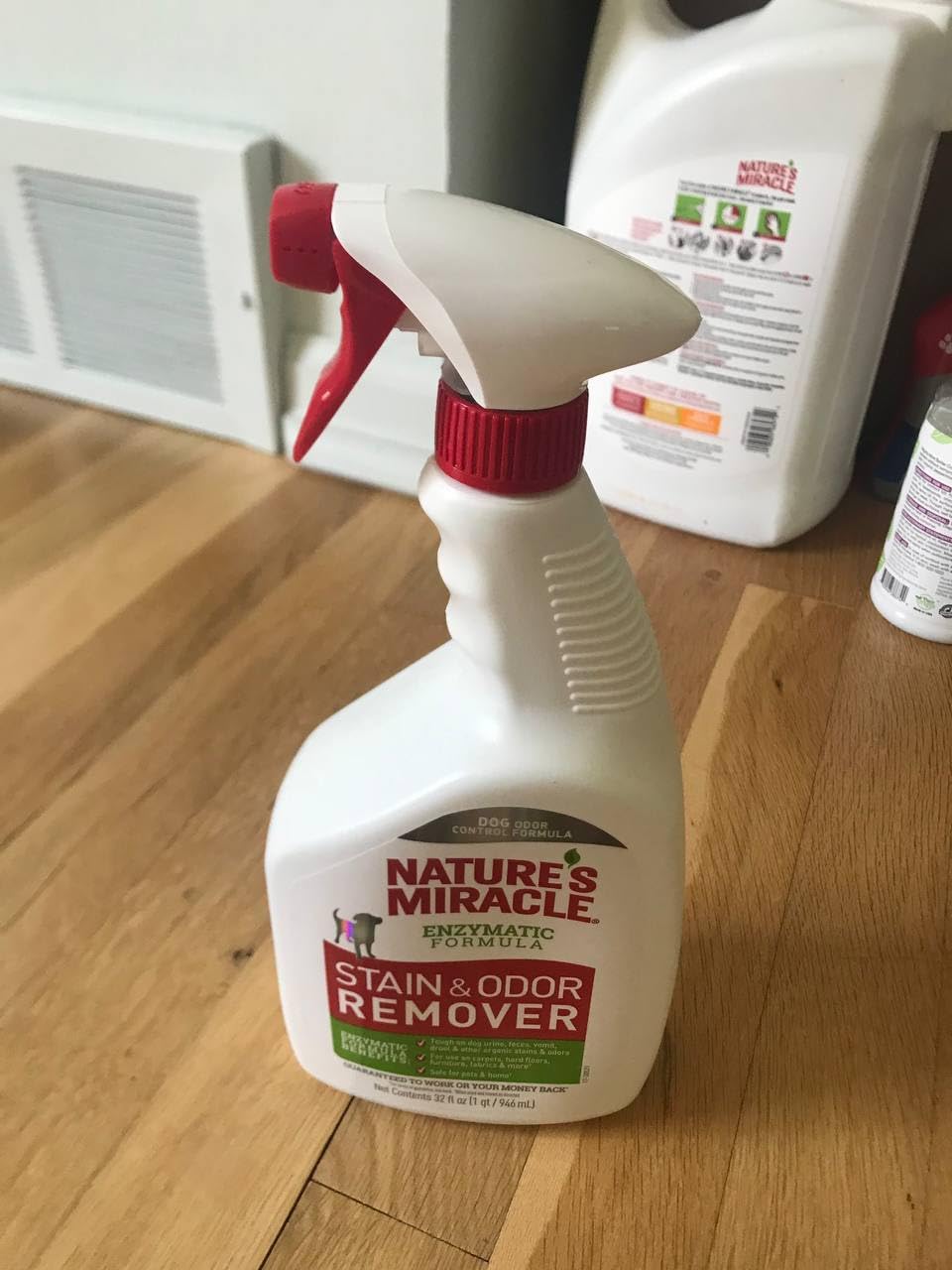 Nature's Miracle Dog Stain & Odor Remover, Enzymatic Cleaner, 32 oz | Tough on Dog Urine, Feces, Vomit, Drool and Other Organic Stains and Odors, For Multiple Surfaces, Fresh Scent customer photo 2