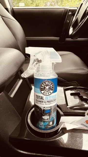 Chemical Guys, Total Interior Cleaner, Protectant & Car Detailer, 16 oz customer photo 2