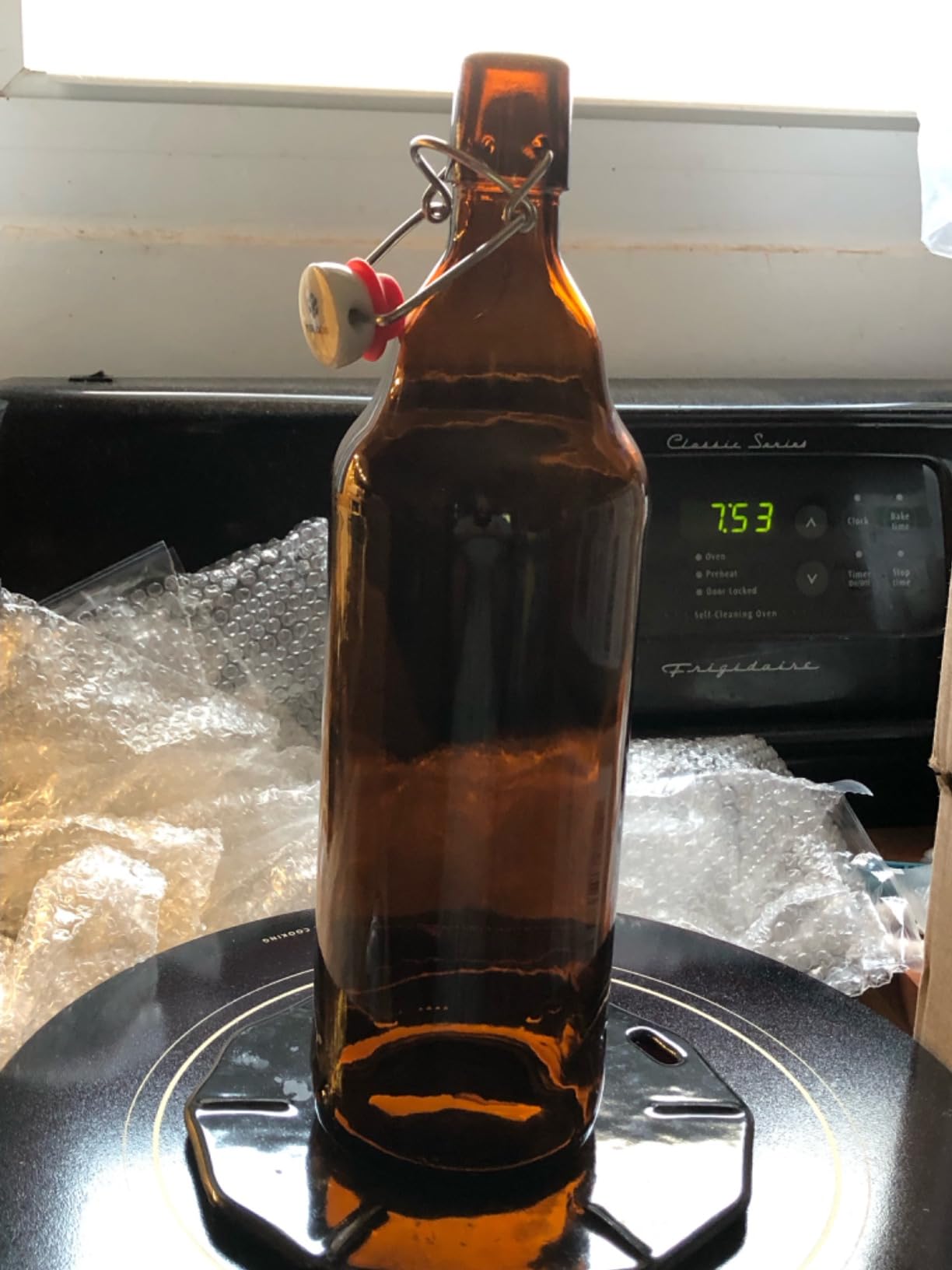 YEBODA 16 oz Amber Swing Top Glass Bottles, Airtight Flip Caps, 6 Pack | 6 reusable 16 oz amber bottles for kombucha, beer, mead, vanilla extract, soda, kefir, and liquid storage. customer photo 1
