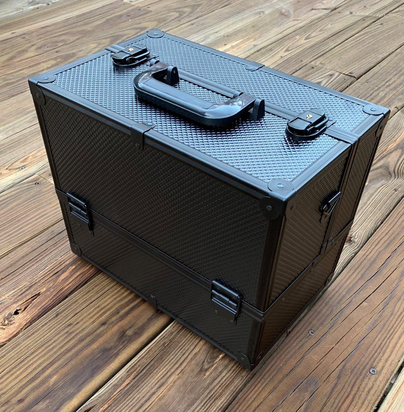 Joligrace Makeup Train Case Professional Adjustable - 6 Trays Cosmetic Cases Makeup Storage Organizer Box with Lock and Compartments 14 Inch Large Black customer photo 2