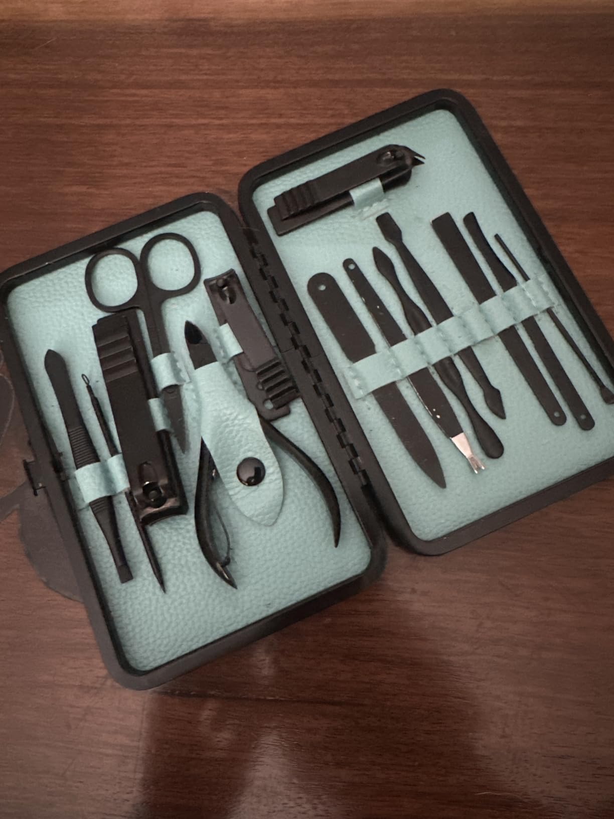 Utopia Care Manicure Set Professional Nail Clippers Kit | 16 Pcs Manicure & Pedicure Nail Kit for Men Women with Fingernail & Toenail Clippers and Premium Travel Case customer photo 2