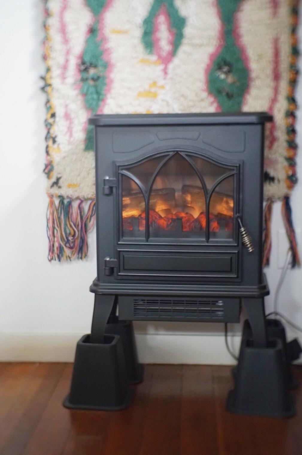 duraflame 3D Infrared Quartz Electric Fireplace Stove Heater, Black customer photo 1