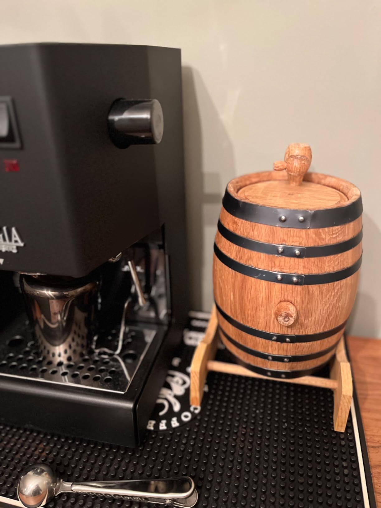 Red Head Barrels 1L Distillery Grade Charred Oak Aging Barrel for Whiskey, Rum & Wine customer photo 2
