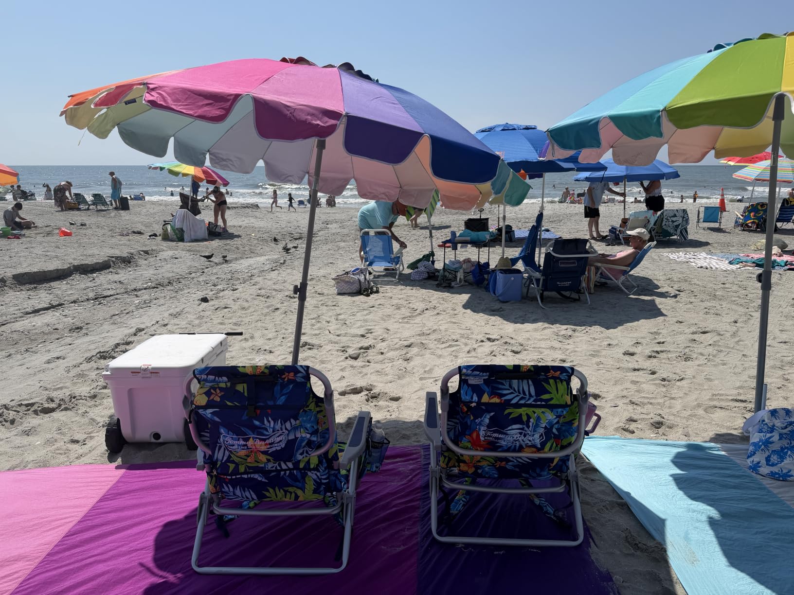 AMMSUN 7.5ft Heavy Duty HIGH Wind Beach Umbrella with sand anchor Vent Tilt Portable Sun Shelter, UV 50+ Protection Outdoor Sunshade Umbrellas customer photo 1