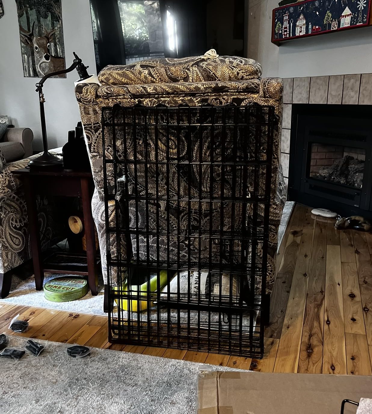 Amazon Basics Portable Foldable Octagonal Metal Exercise Dog Playpen, Indoor/Outdoor Pet Fence with Single Door, 8 Panels, Small, 30 Inches, Black customer photo 2
