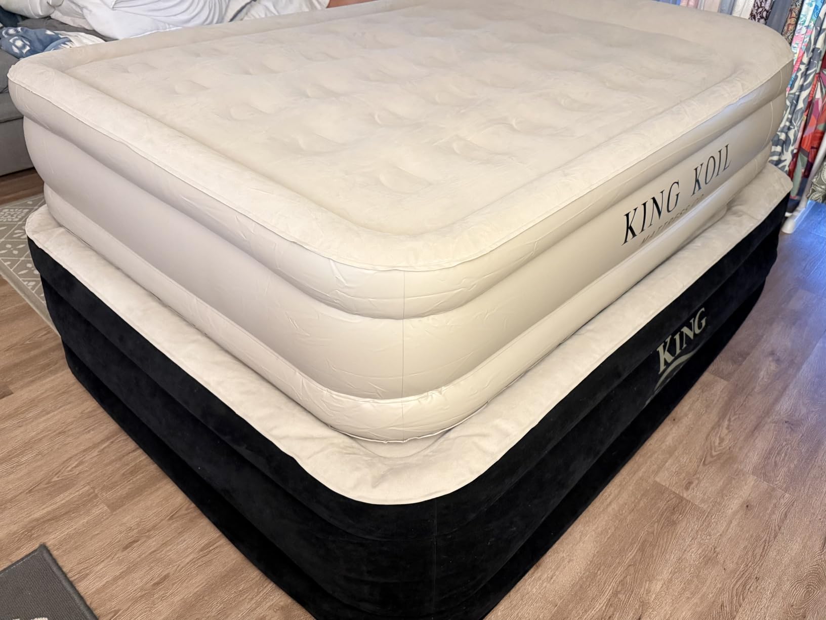 King Koil Air Mattress Twin with Built-in Pump, Inflatable Blow Up Bed, Patented Coil-Beam Support customer photo 2