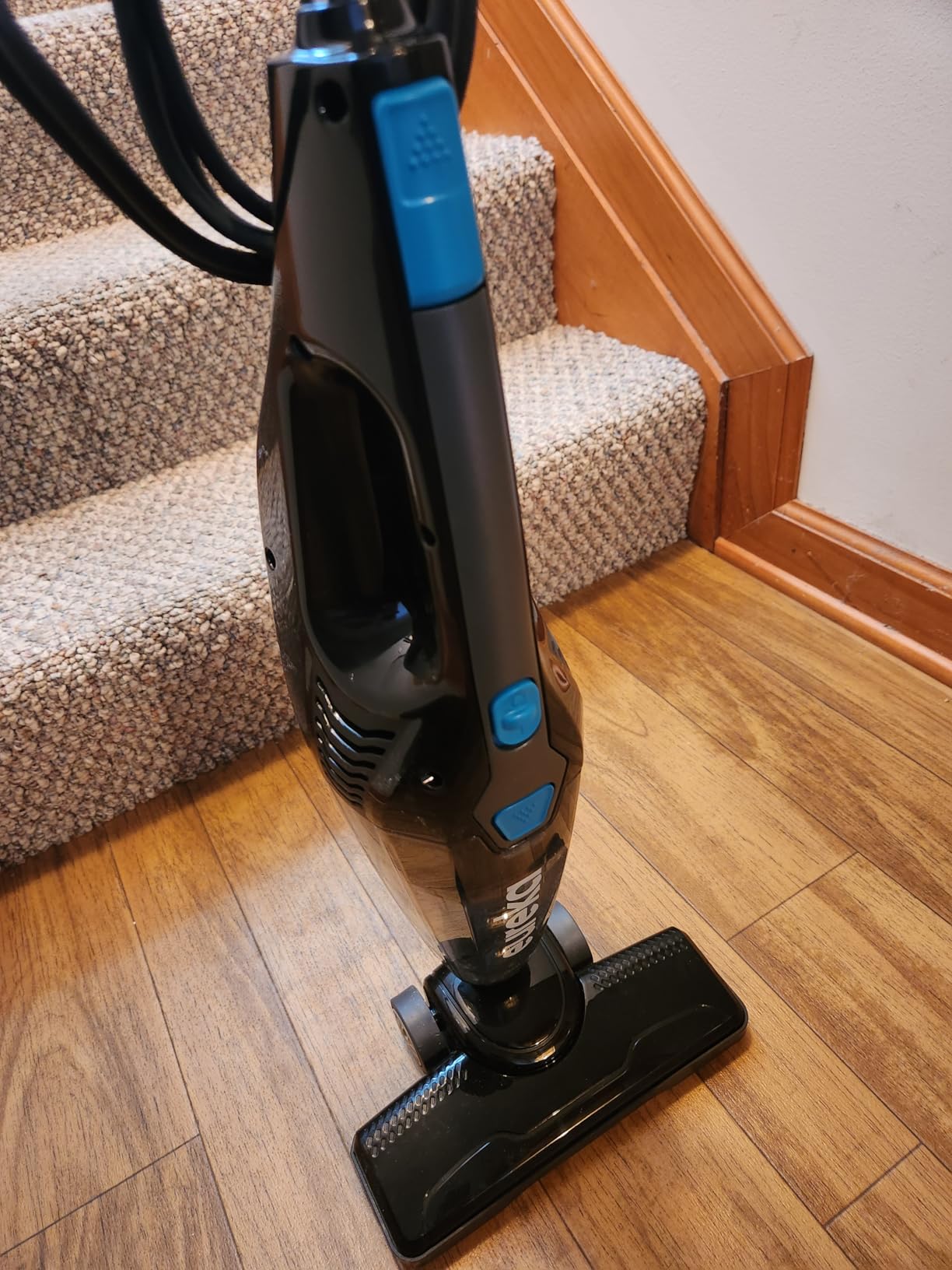 Eureka Blaze Stick Vacuum Cleaner, Powerful Suction 3-in-1 Small Handheld Vac with Filter for Hard Floor Lightweight Upright Home Pet Hair, Dark Black customer photo 1