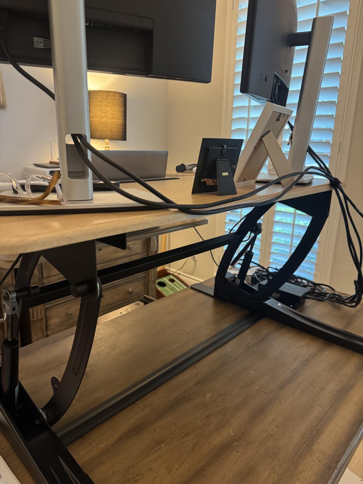 VIVO 36 inch Height Adjustable Stand Up Desk Converter, V Series, Quick Sit to Stand Tabletop Dual Monitor Riser Workstation, Black customer photo 1