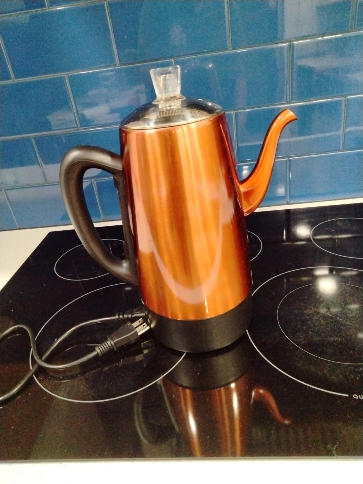 Euro Cuisine PER12 Stainless Steel Electric Coffee Percolator, 12 Cup, Polished Copper Finish, Dripless Gooseneck Spout, Clear Glass Knob, Brewing Indication, Keep-Warm Function, Detachable Cord customer photo 2