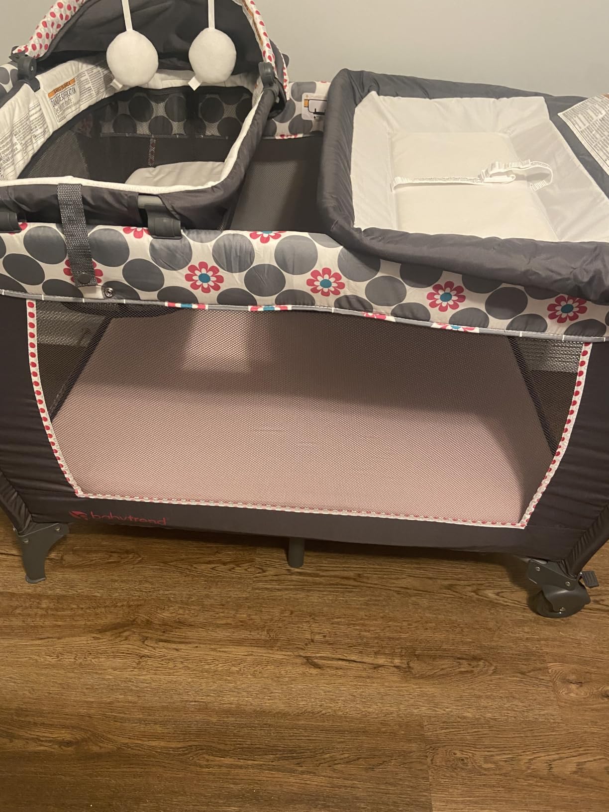 Baby Trend Lil' Snooze Deluxe II Nursery Center, Twinkle Twinkle Little Moon customer photo 2