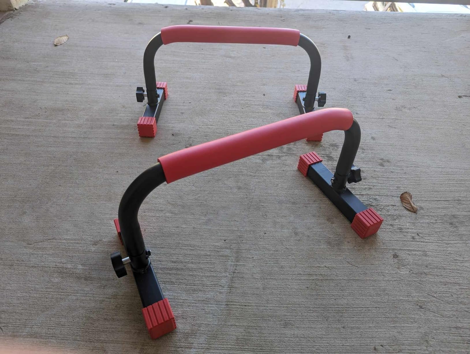 Rubberbanditz Parallette, Parallel Bars & Dip Station | At Home Gym Workout Equipment, L-Sit Bars & Calisthenics Equipment for Home. Perfect for Push Ups, Dips, Handstands & Gymnastics. customer photo 1