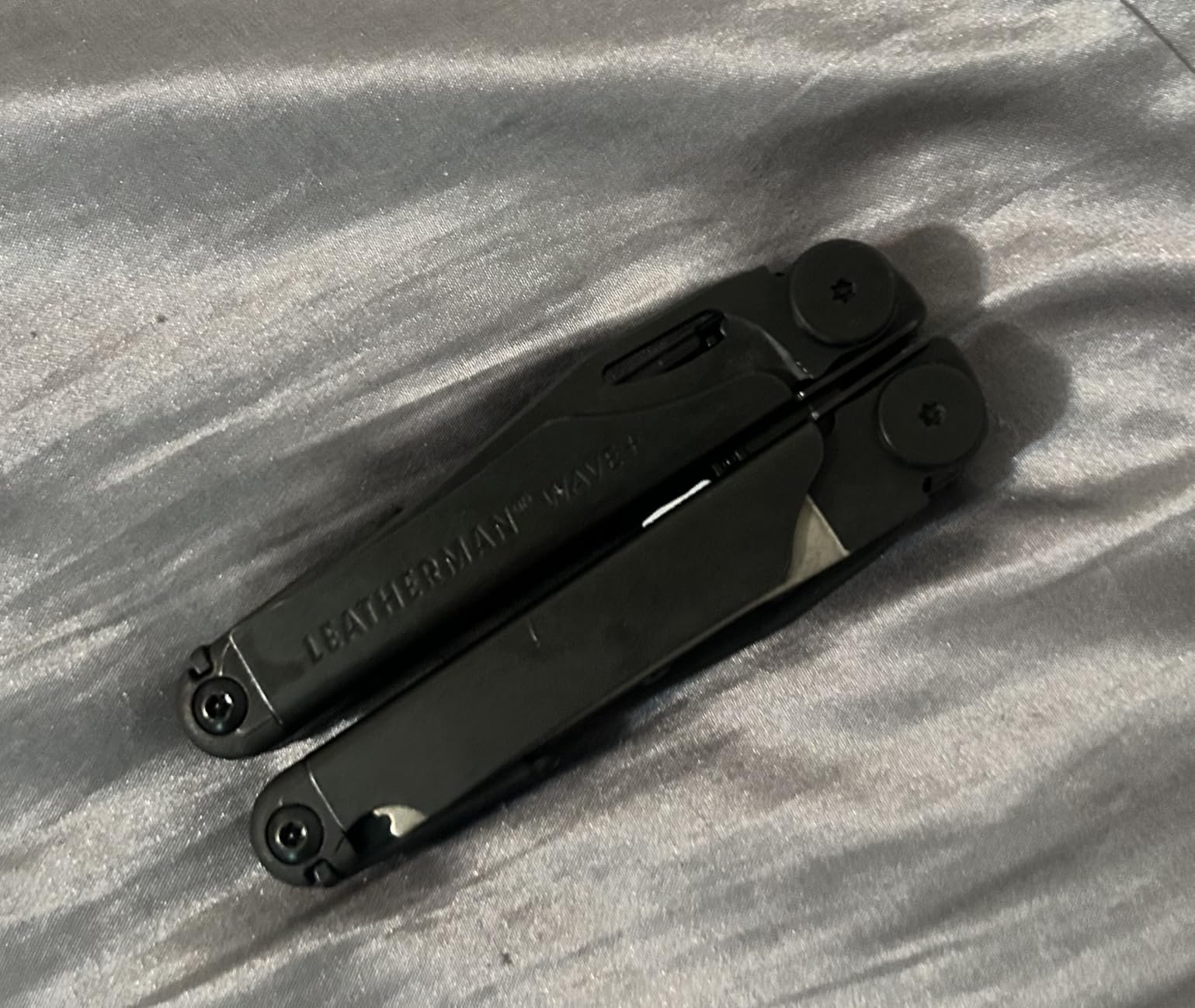 LEATHERMAN, Wave+, 18-in-1 Full-Size, Versatile Multi-tool for DIY, Home, Garden, Outdoors or Everyday Carry (EDC), Black customer photo 1