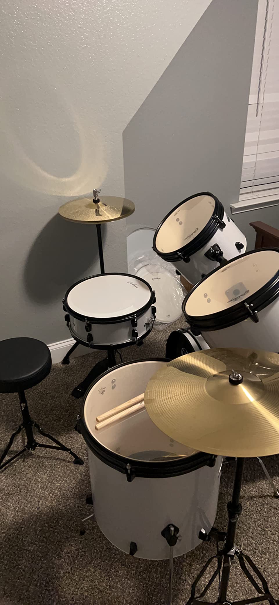 Ashthorpe 5-Piece Complete Full Size Adult Drum Set with Remo Batter Heads - Red customer photo 1
