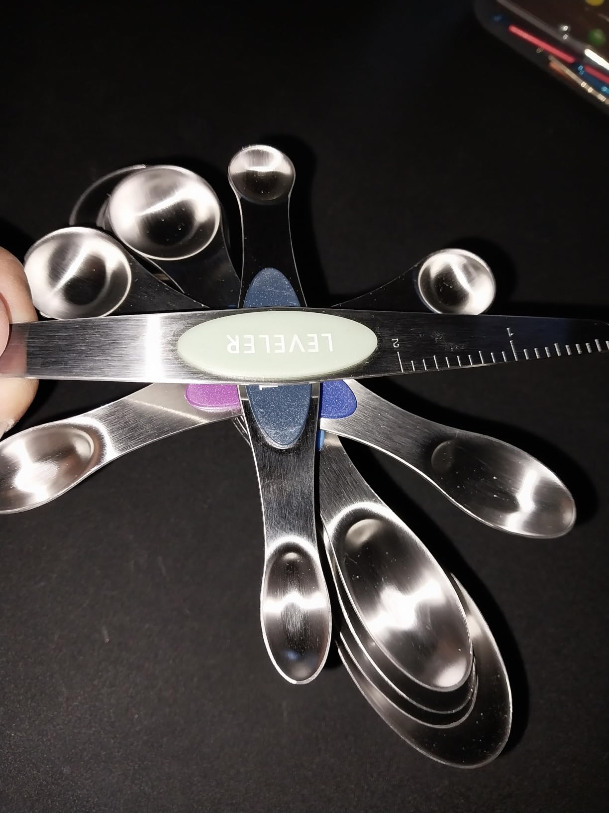 Spring Chef Stainless Steel Magnetic Measuring Spoons Set of 8, Black | Dual Sided Metal Teaspoon & Tablespoon Measuring Spoons with Leveler for Dry & Liquid Ingredients, Nesting, Dishwasher Safe customer photo 2