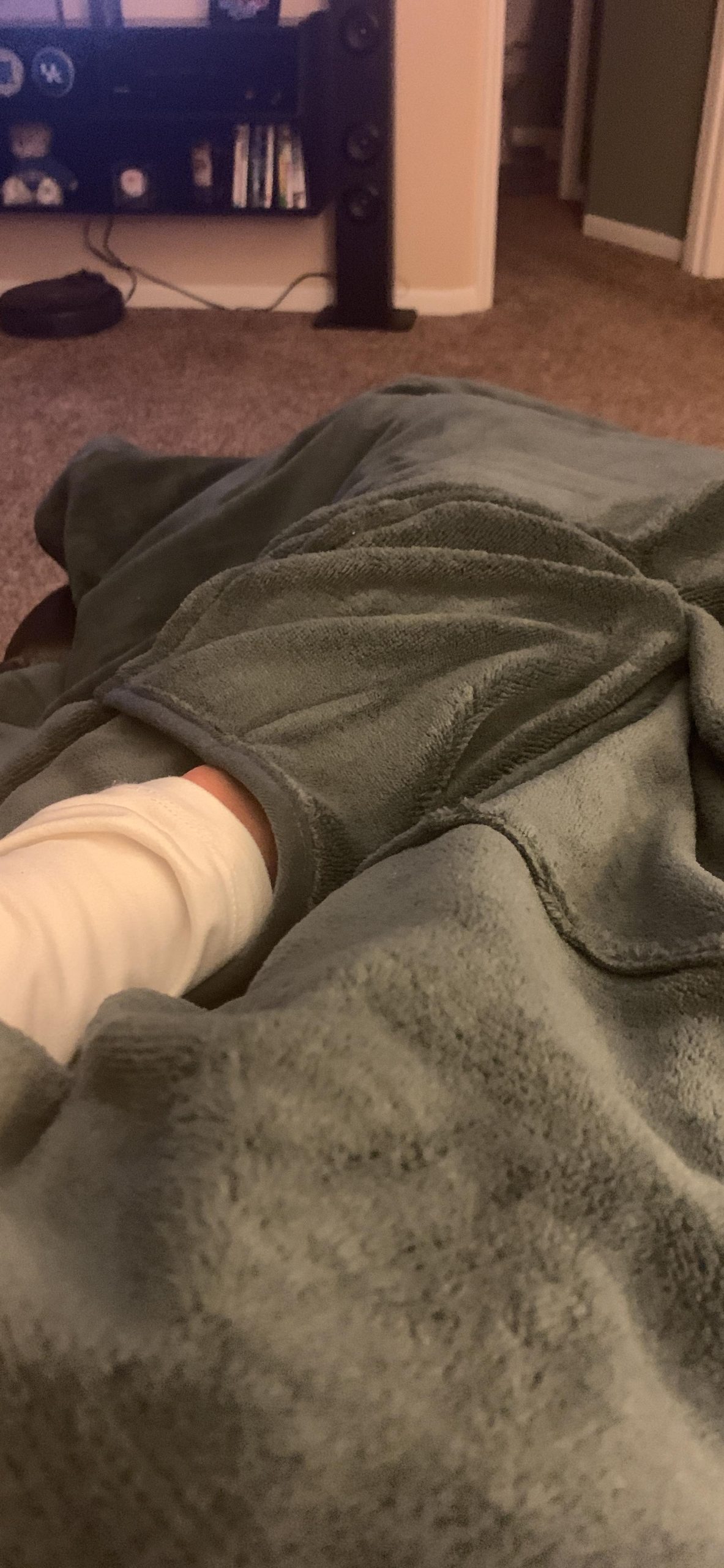 Royal Sherpa Foot Pocket Heated Throw Electric Blanket, 50