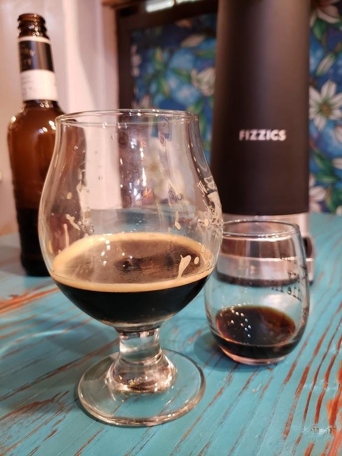 FIZZICS - DraftPour Beer Dispenser - Converts Any Can or Bottle Into a Nitro-Style Draft, Gift for Men and Beer Enthusiast, Beer Tap Draft Machine - Carbon customer photo 2