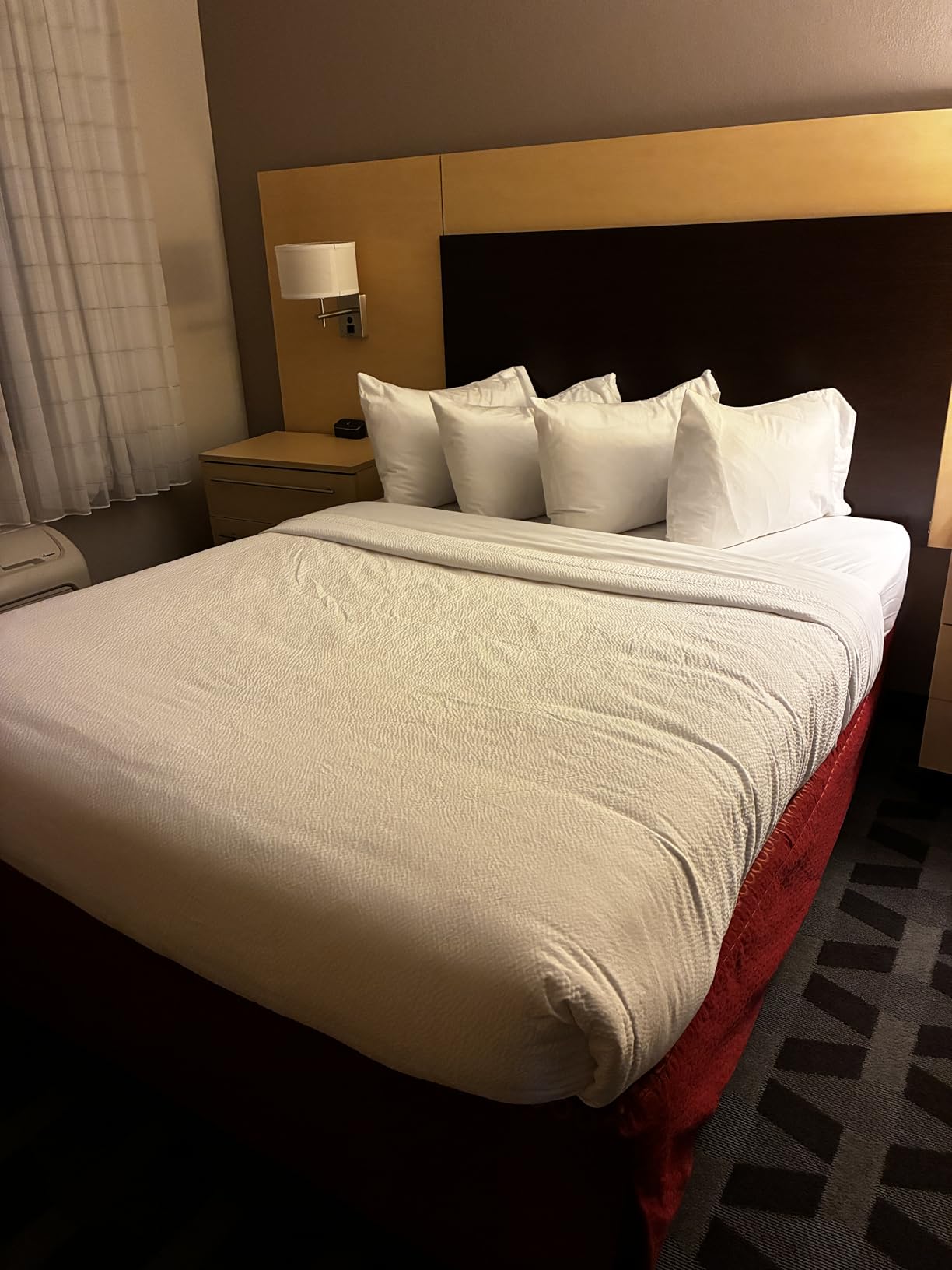 COHOME All-Season Queen Size Cooling Comforter Duvet Insert - White | Down Alternative Comforter, Luxury Hotel Breathable Soft bedding, Anti-Clump Tech & 8 Tabs, Reversible, 88 x 88 inches customer photo 1