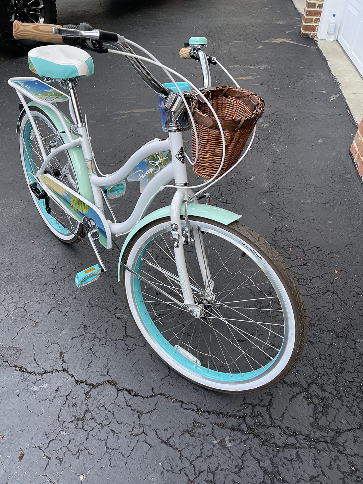 Schwinn Cruiser Bike, Beach Cruiser Bicycle, Multiple Speeds and Colors, 26-Inch Wheels customer photo 1