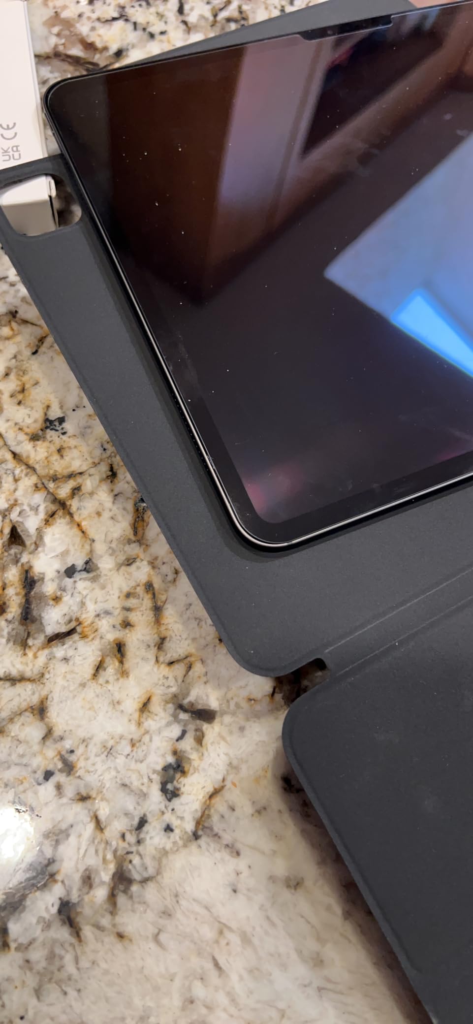 ESR for iPad Air 11-inch M4/M3/M2, iPad Air 5th/4th Generation Case, Black | Slim Trifold Two-Way Stand, Powerful Magnetic Attachment, Durable Protection, Auto Wake/Sleep, Rebound Series customer photo 1