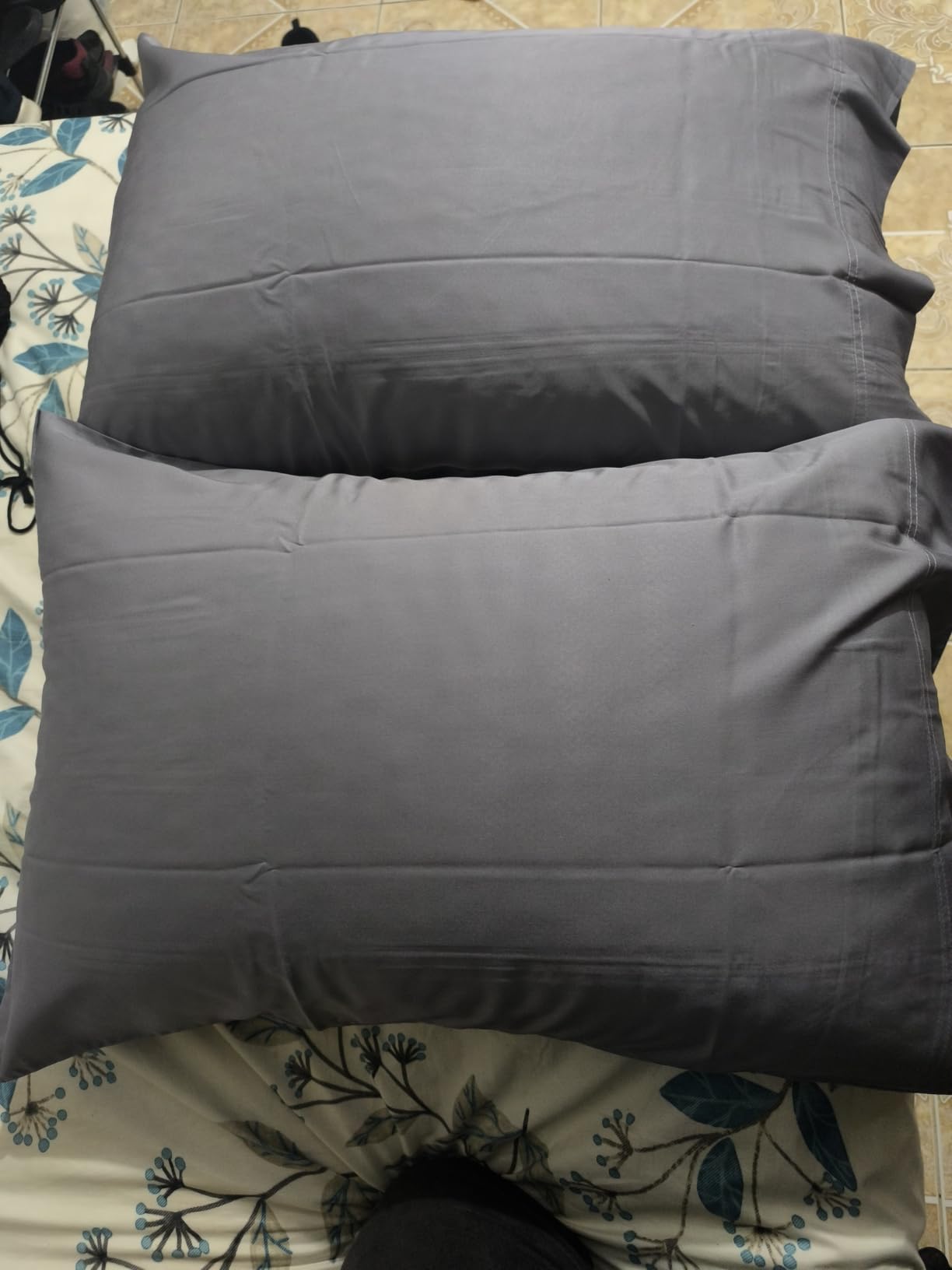 Bedsure PureWoven Pillow Cases Queen Set of 2, Rayon Derived from Bamboo | Cooling Pillowcases for Hot Sleepers, Similar to Silk Pillow Case Covers with Envelope Closure, Dark Grey, 20x30 Inches customer photo 2