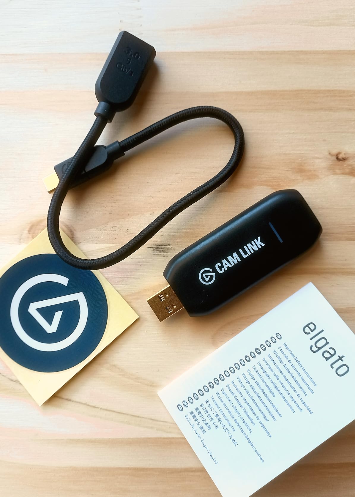 Elgato Cam Link 4K Capture Card for DSLR, Camcorder, Action Cam | HDMI to USB 3.0, Stream in 1080p60 or 4K30/60, Ultra-low latency, Works with OBS, Zoom, Discord, PC/Mac/iPad compatible customer photo 2