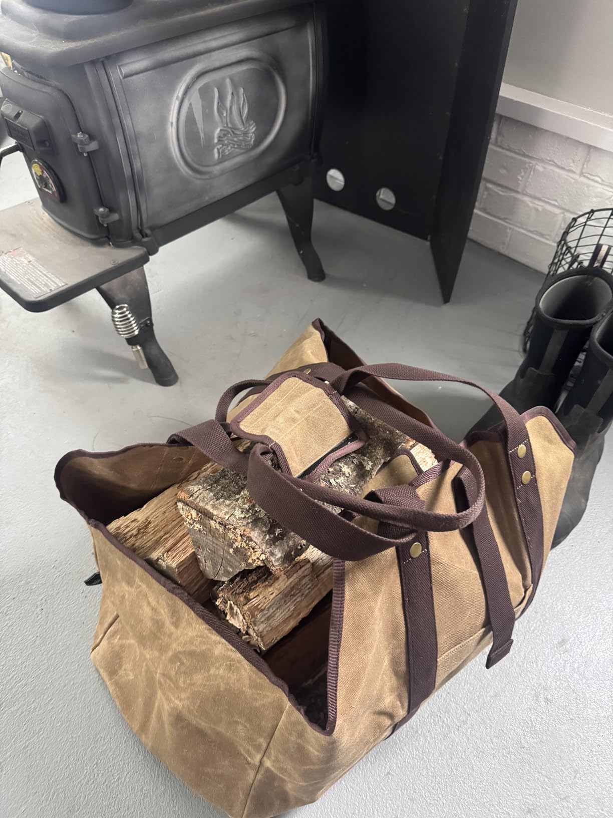 BONTHEE Firewood Carrier Bag Waxed Canvas Waterproof Extra Large Log Carrier Holder Freestanding Tote Bag for Firewood customer photo 2