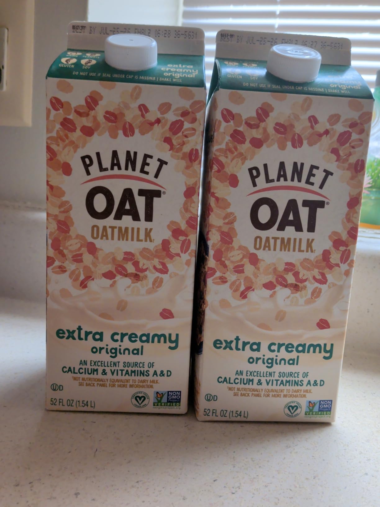 Planet Oat Extra Creamy Original Oatmilk, 52 oz customer photo 2