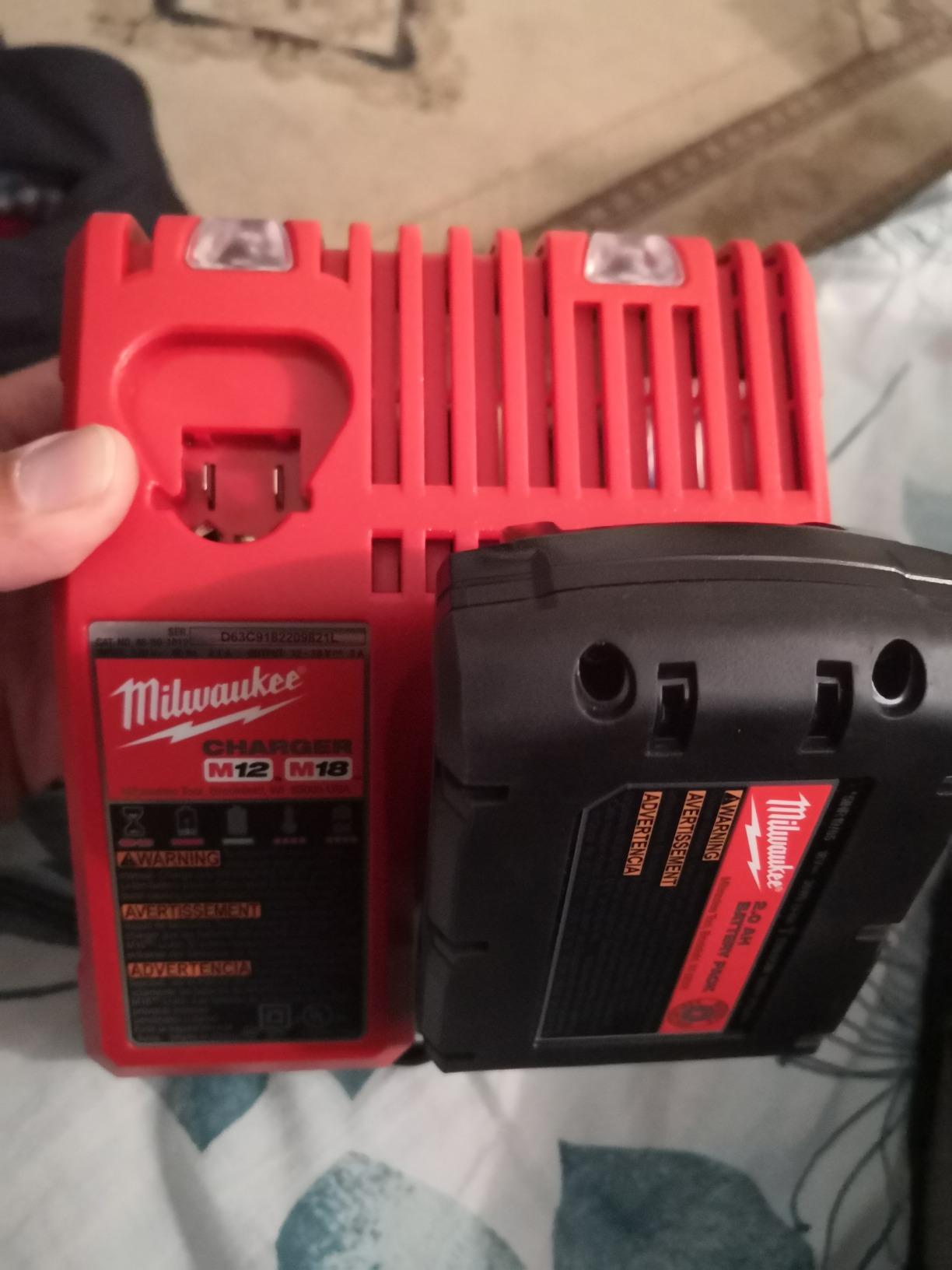 2801-21P M18 18-Volt Lithium-Ion Compact Brushless Cordless 1/2 in. Drill/Driver Kit customer photo 2