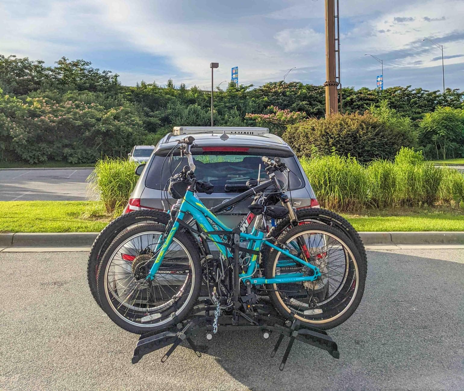 Hollywood Racks Destination 4 Hitch Bike Rack, Carries Up to 4 Bikes, Black | Platform Style Bike Rack for Car, Safe, Secure Transport, Fits Most Bike Styles, Sizes and Models customer photo 1