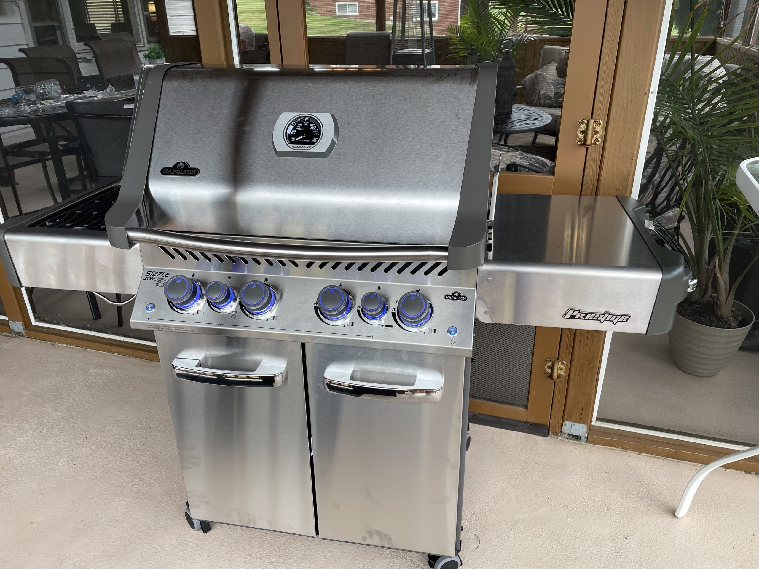 Napoleon P500RSIBPSS-3 Prestige 500 RSIB Propane Gas Grill with Infrared Side and Rear Burner, Stainless Steel customer photo 2