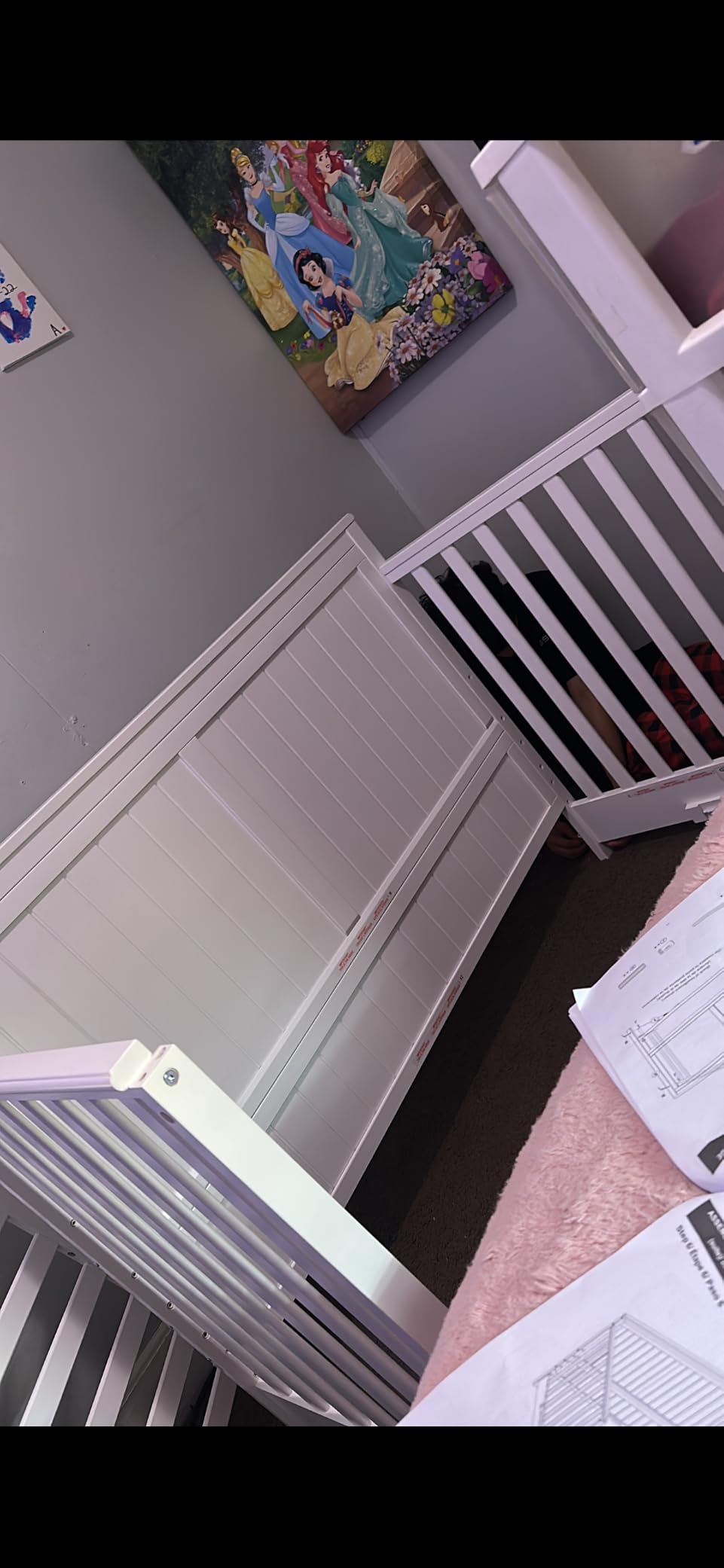 Graco Hadley 5-in-1 Convertible Crib with Drawer, White, GREENGUARD Gold Certified customer photo 2