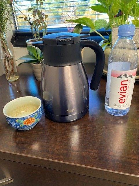 GiNT 34Oz Thermal Coffee Carafe, Insulated Stainless Steel Coffee Carafes for Keeping Hot/Double Walled Vacuum Coffee Carafe (Silver, 1L) customer photo 1