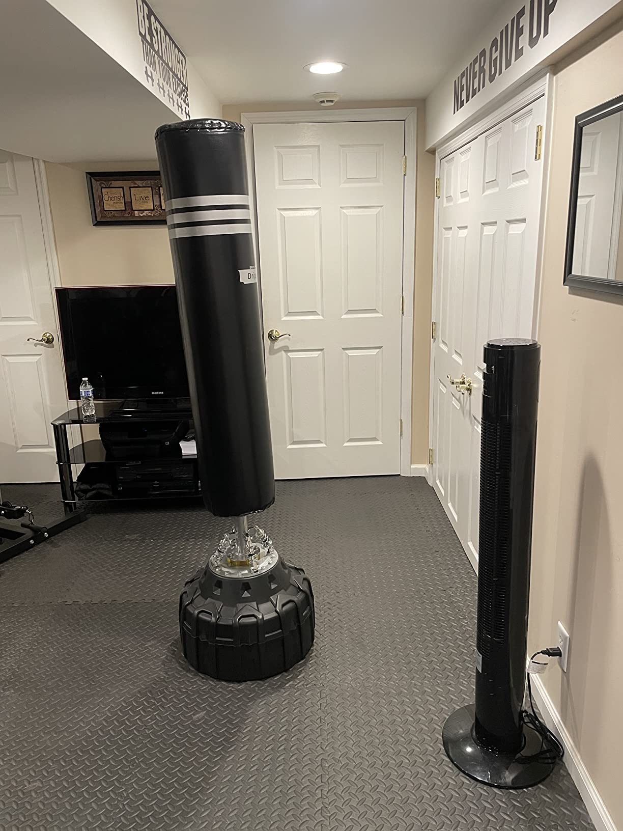 Dripex Free Standing Punching Bag for Adults, 69'' Heavy Boxing Bag with Stand, Boxing Equipment for Fight Camp Home Gym customer photo 1
