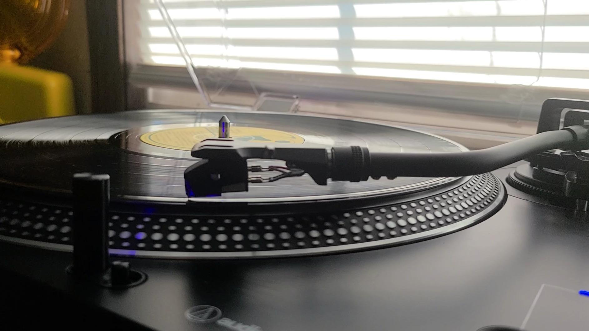 Audio-Technica AT-LP140XP-BK Direct-Drive Professional DJ Turntable, Hi-Fi, Fully Manual, 3 Speed customer photo 1