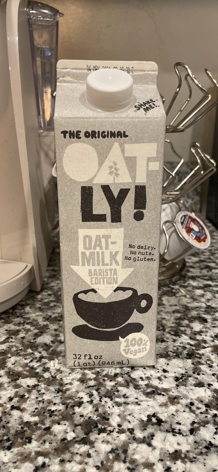 Oatly Barista Edition Oatmilk, vegan, 32 Fl Oz customer photo 1