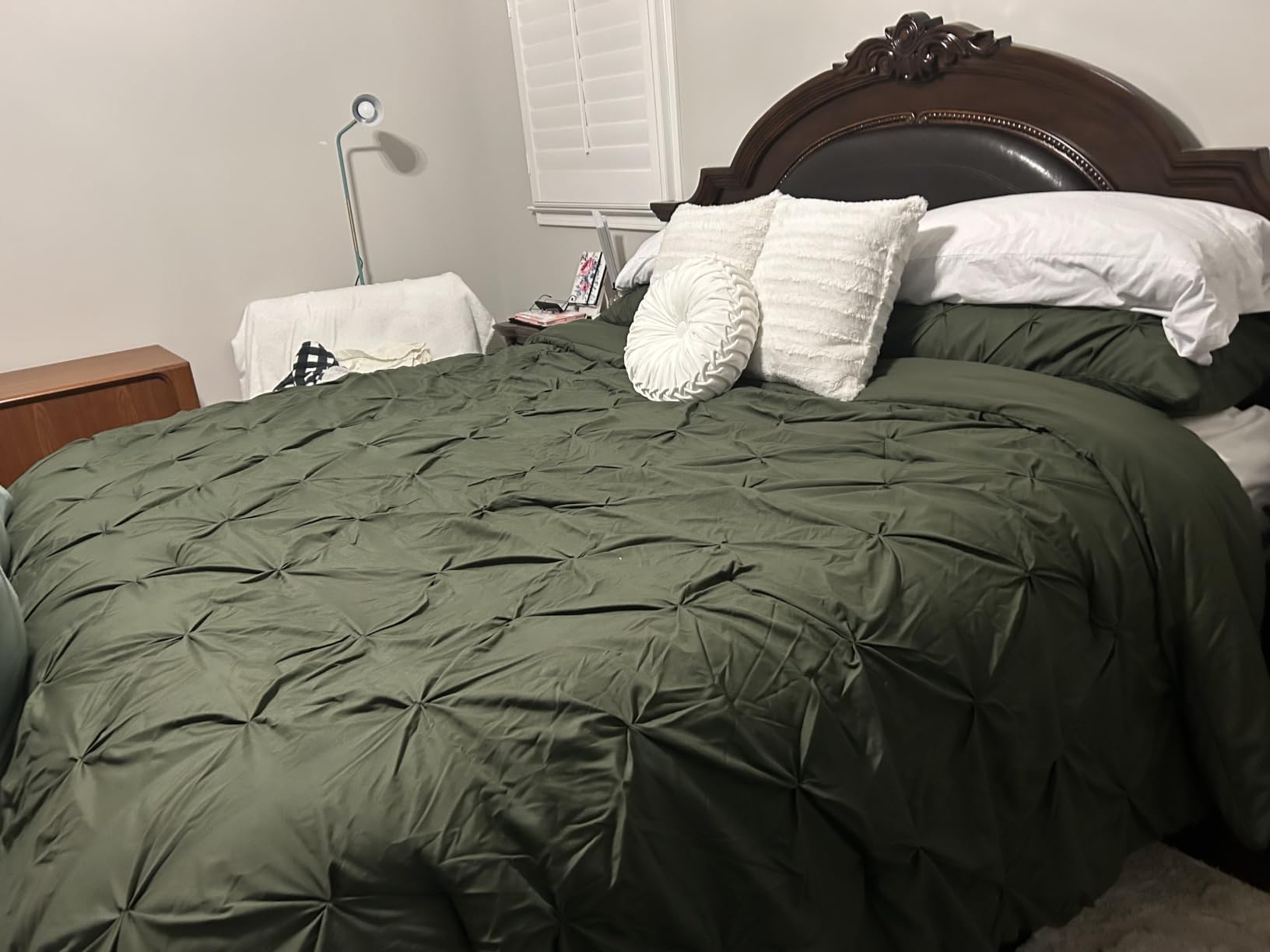 Bedsure 7-Piece King Size Comforter Set & Sheets, Grey King Bedding | Ultra-Soft Microfiber with Down Alternative, Deep Pocket Fitted Sheet, Pintuck Design, Room Decor, OEKO-TEX Certified customer photo 2