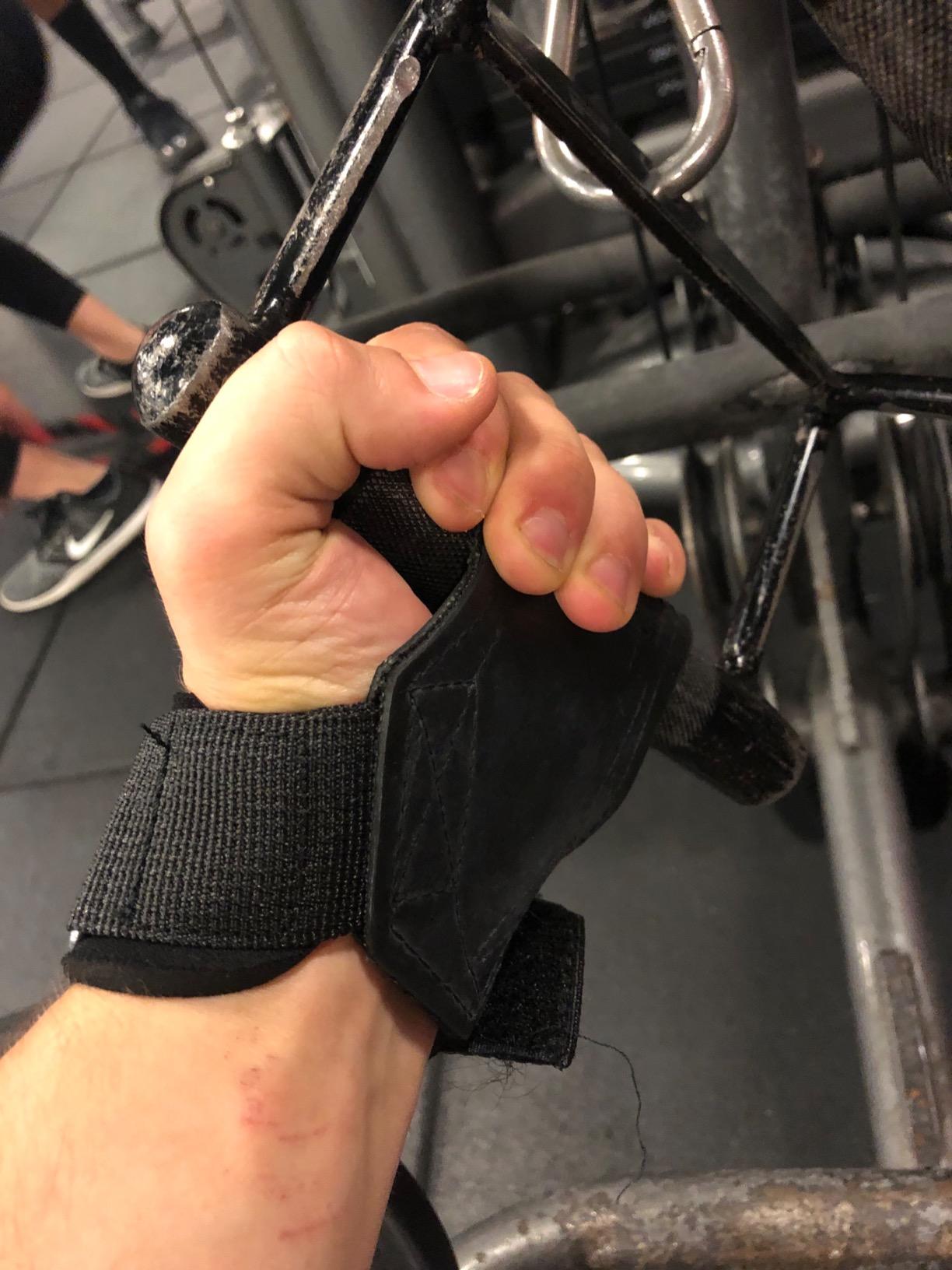Gymreapers Weight Lifting Grips (Pair) for Heavy Powerlifting, Deadlifts, Rows, Pull Ups, with Neoprene Padded Wrist Wraps Support customer photo 1