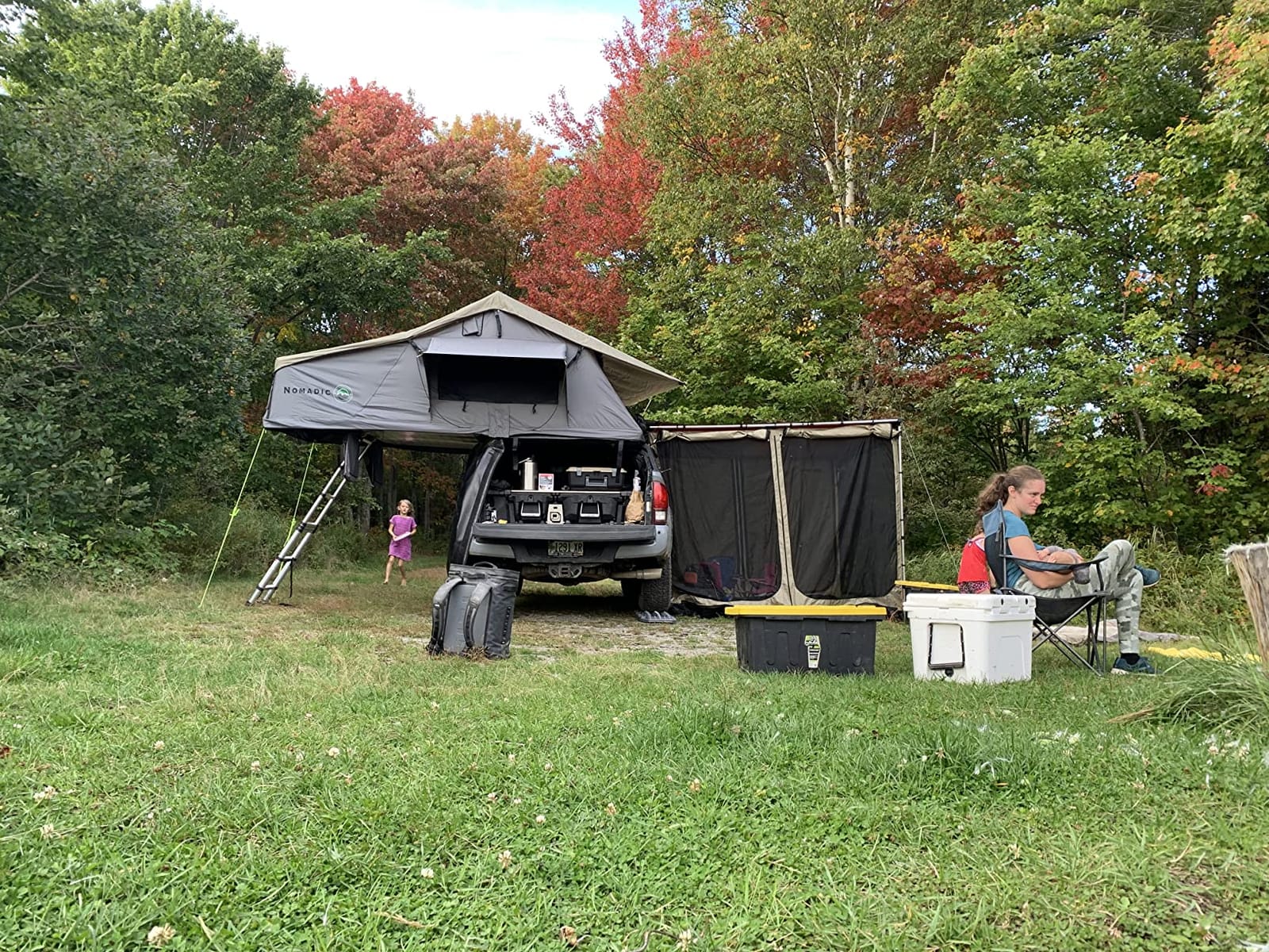 Overland Vehicle Systems HD Nomadic 3 Extended Soft Shell Roof Top Tent - Dark Gray Base with Green Rain Fly & Black 1000G PVC Travel Cover - Black Aluminum Base customer photo 2