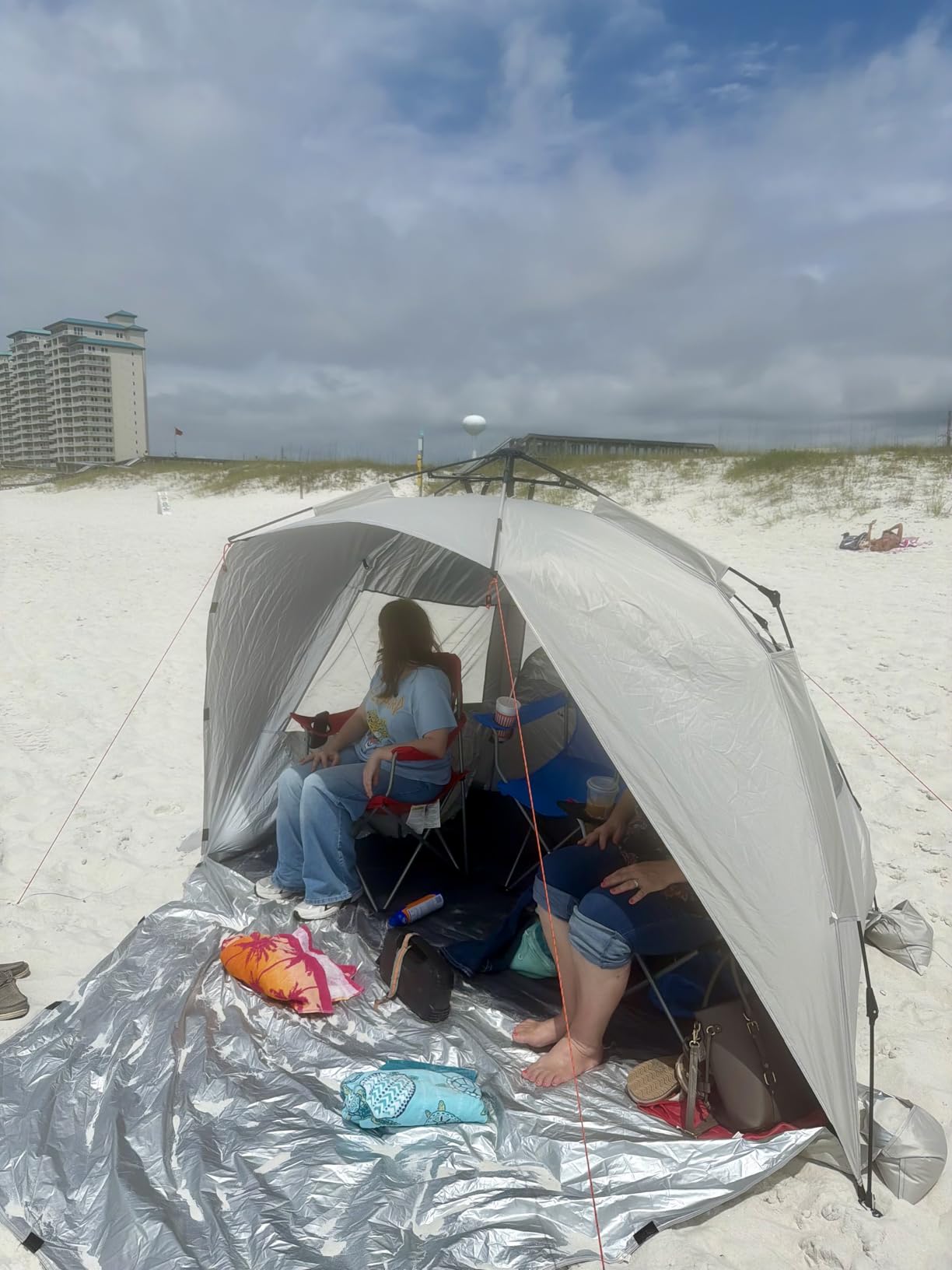 WhiteFang Deluxe Pop Up Beach Tent Sun Shade Shelter for 3-4/5-6 Person, UV Protection, Extendable Floor with 3 Ventilating Windows Plus Carrying Bag, Stakes, and Guy Lines customer photo 1