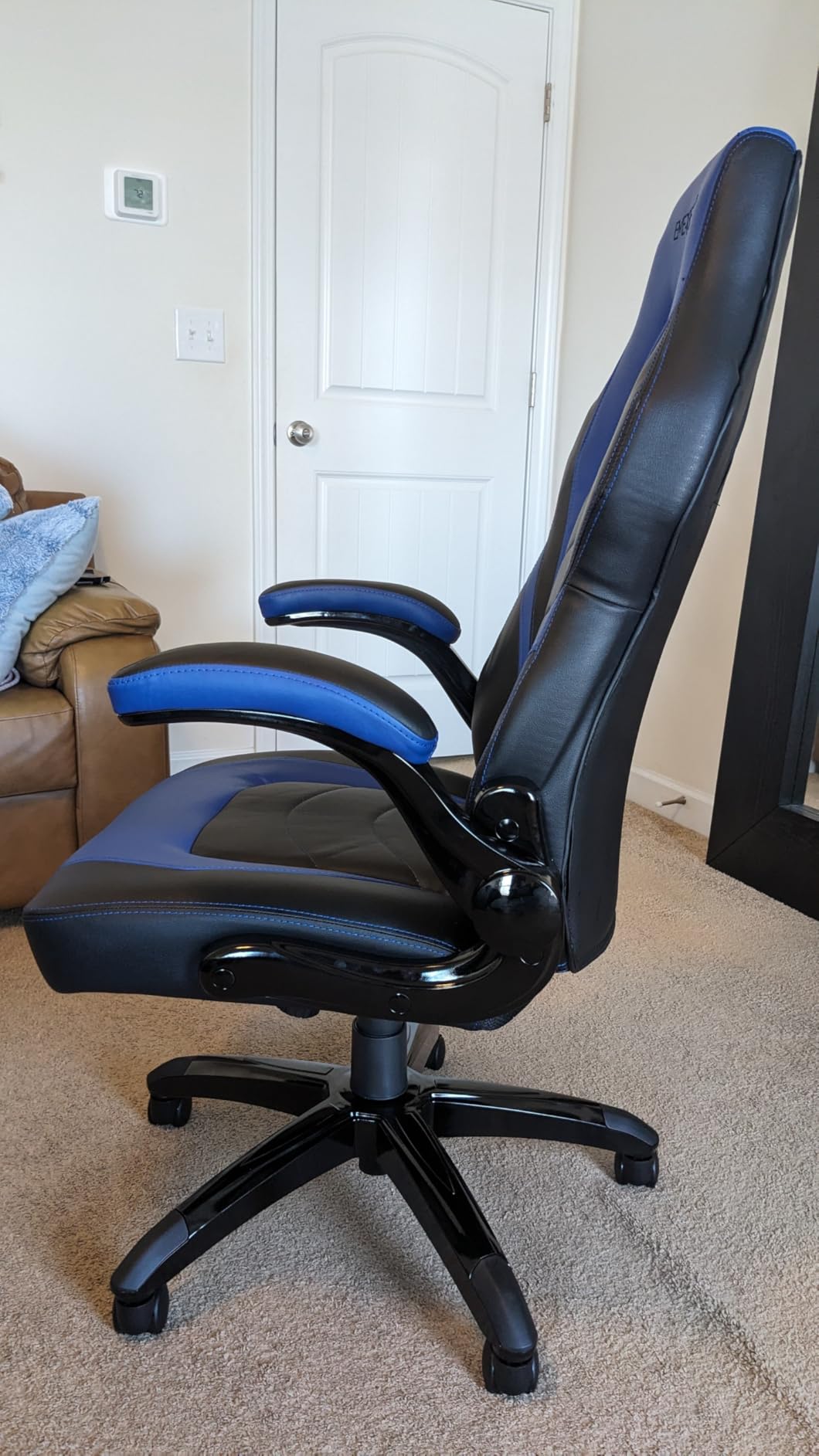 STAPLES Emerge Vortex Gaming Chair, Ergonomic, Adjustable Height, Swivel, Black customer photo 1