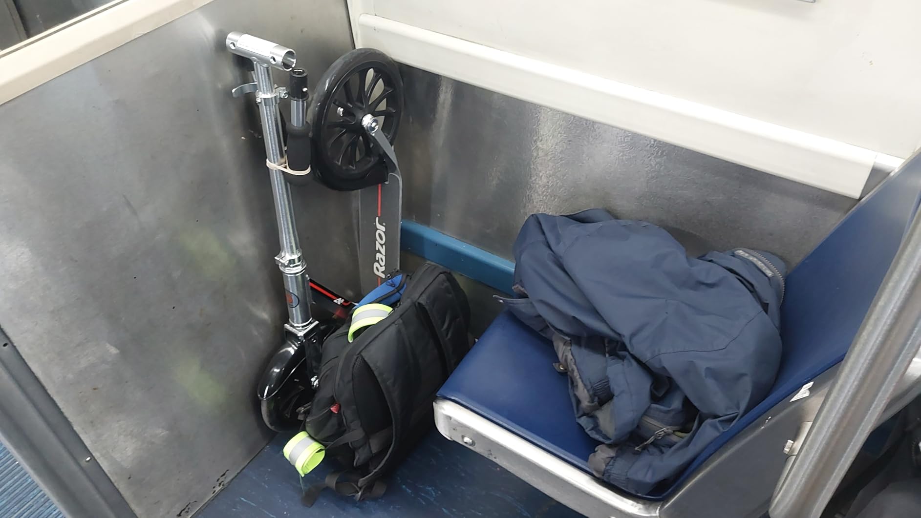 Razor A6 Kick Scooter - Extra-Tall Handlebars & 10