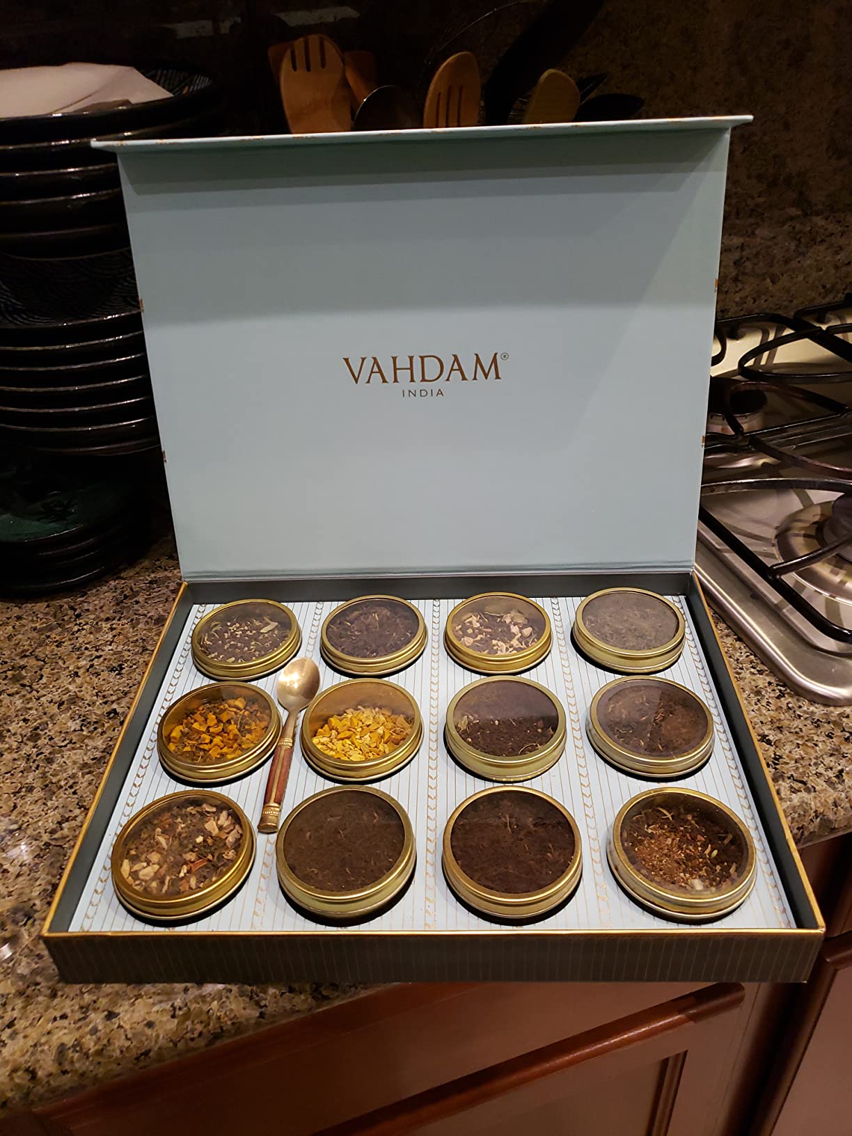 VAHDAM Tea Gift Set - 12 Loose Leaf Teas in Tin Caddy Presentation Box | Premium Tea Sampler Gift Hamper for Women, Men & Tea Lovers | Christmas Gift, Birthday, Housewarming | Gluten Free, Non-GMO customer photo 1