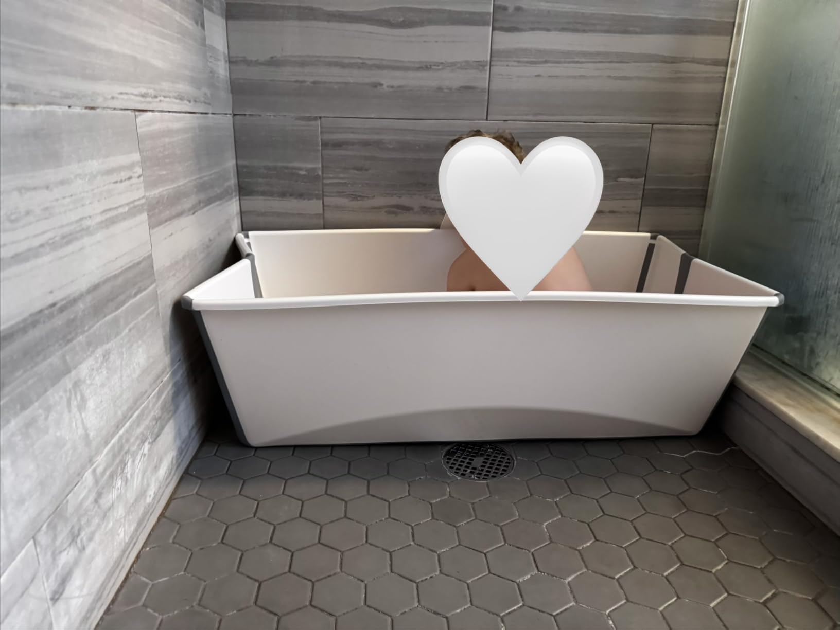 Stokke Flexi Bath X-Large Baby Bathtub - 31.5 x 15.7 x 9.4 in, White Grey - Best for Infants and Toddlers - Lightweight, Foldable and Easy to Store - Convenient to Use for Travel or at Home customer photo 1