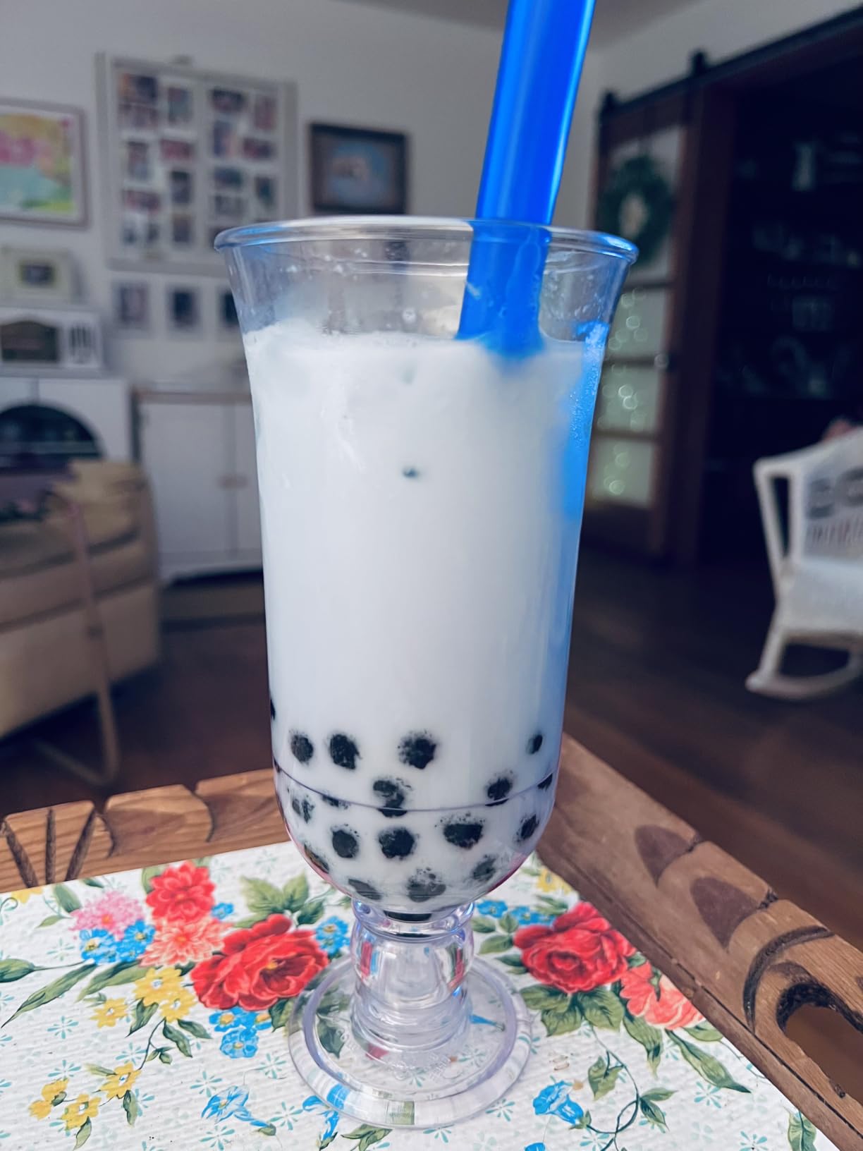 [Angled Tips] 8 Pcs Reusable Jumbo Wide Boba Straws & Smoothie Straws, Multi Colors Reusable Straw, BPA FREE Food-Grade Tritan Plastic Straw for Bubble Tea (Tapioca Boba Pearls) Milkshakes w/ 2 Brushes customer photo 1
