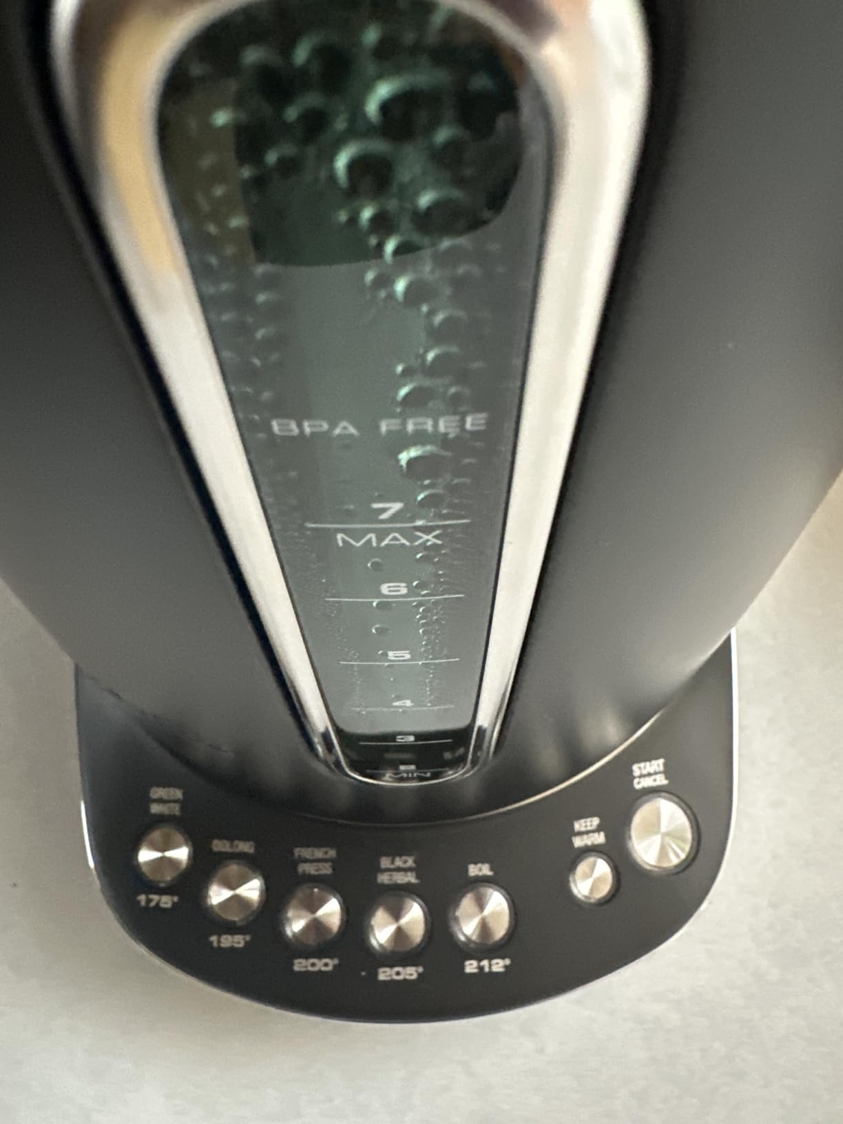 Breville BKE845BSS Smart Kettle Luxe Water Boiler, Brushed Stainless Steel | Intelligently heat water with auto shut-off and keep-warm settings for precise tea brewing | 7 cup capacity customer photo 2