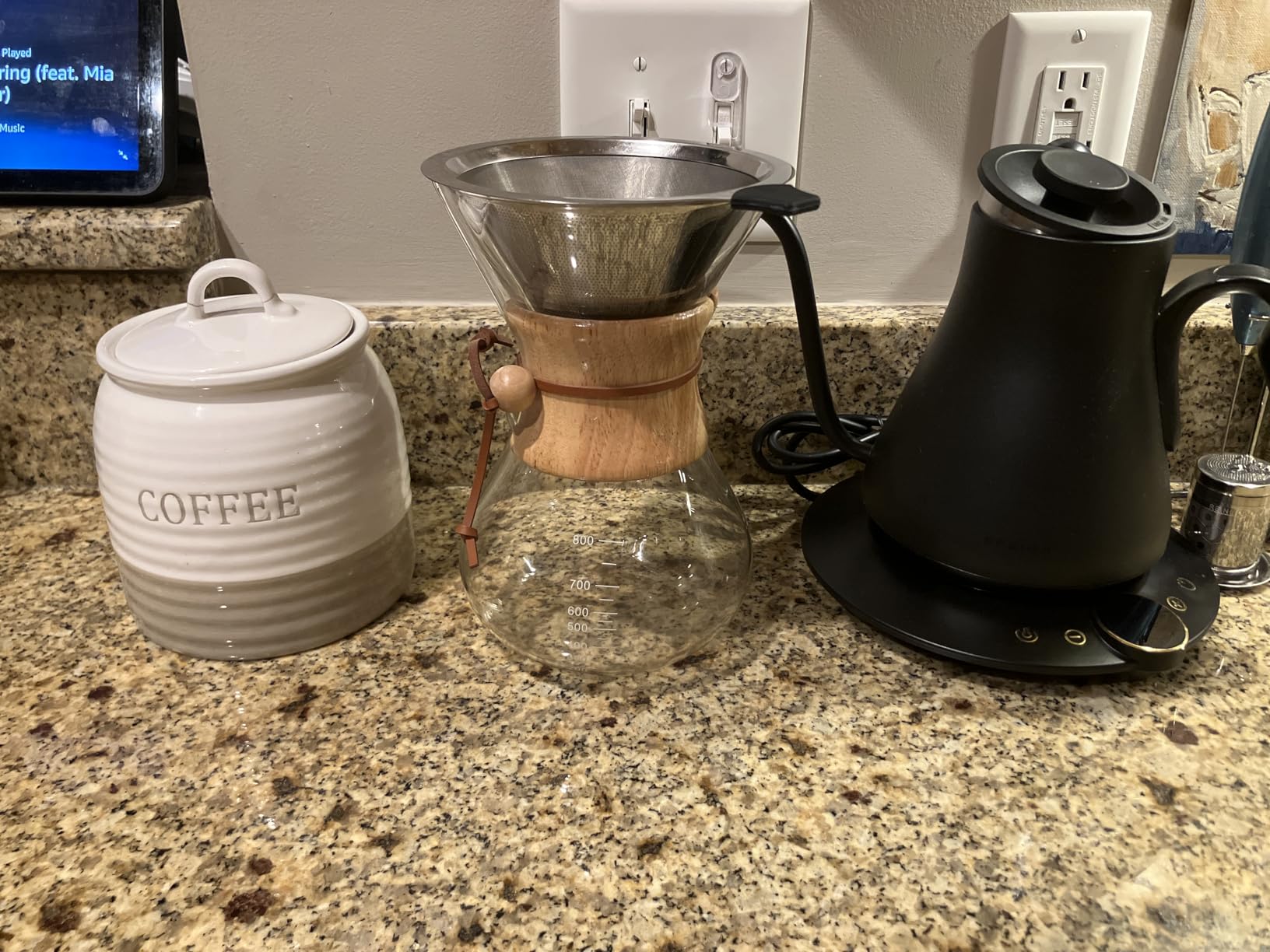AGOGO Pour Over Coffee Maker Set, 34oz Classic Style, 304 Stainless Filter | Barista kit for home kitchen, Cafe, Camping & Office; 20oz-40oz Classic, Slim, Diamond styles; Includes brush & towel. customer photo 2