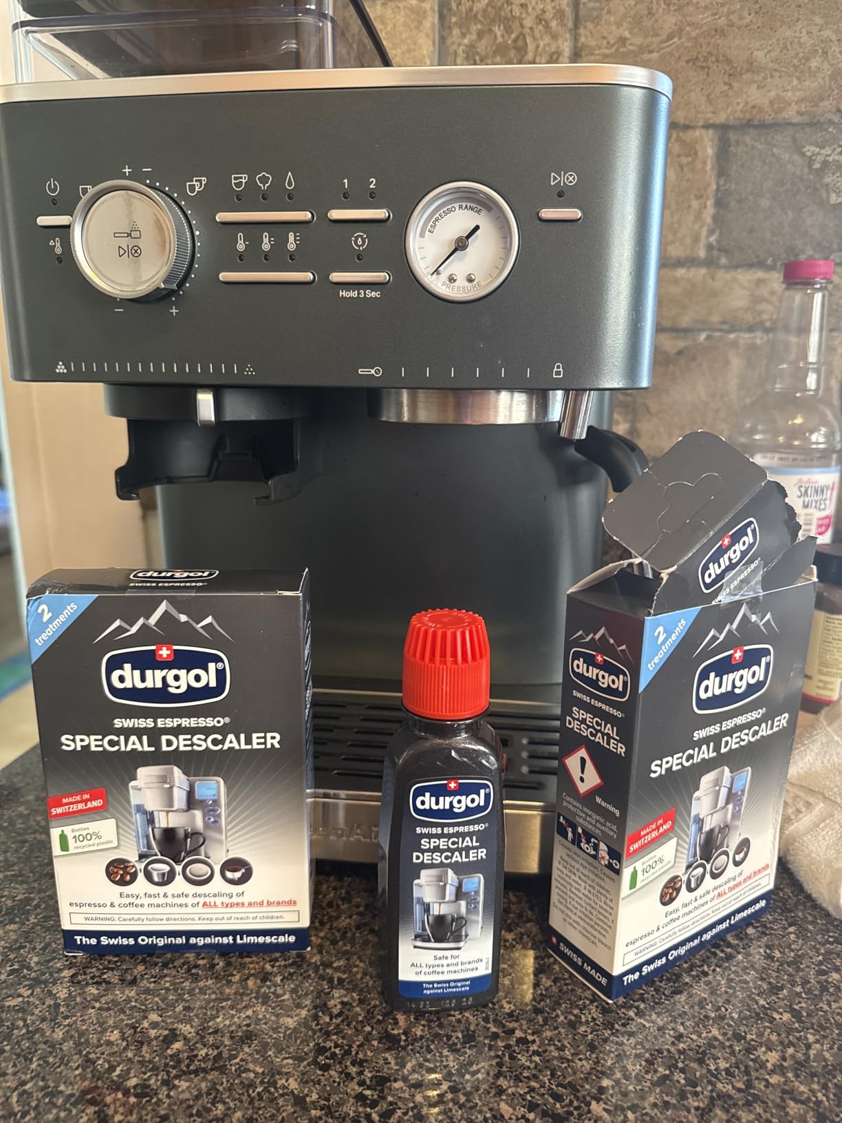 Durgol Swiss Espresso, Descaler and Decalcifier for All Brands of Espresso Machines and Coffee Makers, 4.2 Fluid Ounces (Pack of 4) customer photo 1
