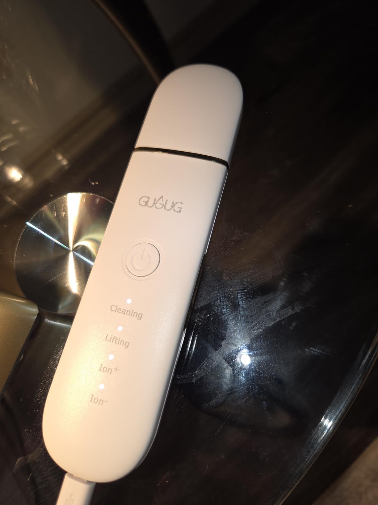 GUGUG Skin Scrubber Spatula Pore Cleaner Blackhead Remover, 4 Modes, White customer photo 1