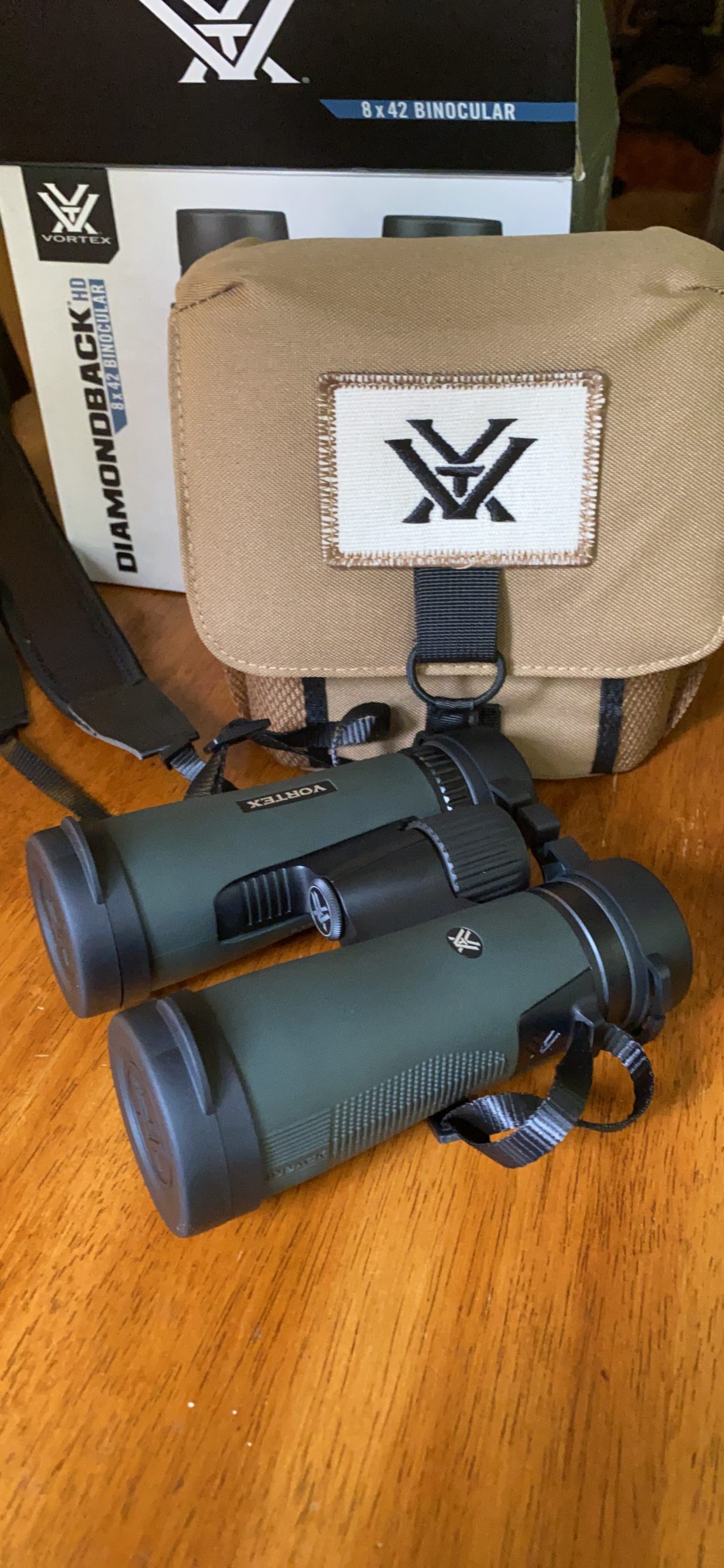Vortex Diamondback HD 8x42 Binoculars | HD Optics, Tripod Adaptable, Waterproof, Fogproof, Shockproof, Included GlassPak customer photo 1